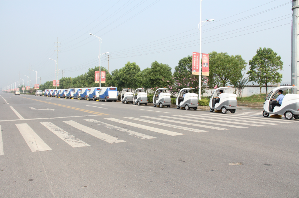 “城市美容師”全面升級！S11+S20為環(huán)衛(wèi)工筑起“移動長城”